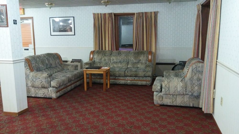 Sunset Inn Williamsburg Εξωτερικό φωτογραφία