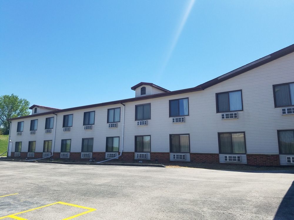 Sunset Inn Williamsburg Εξωτερικό φωτογραφία